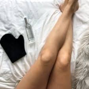 Tan-Luxe The Water Hydrating Self-Tanner Med/Dark